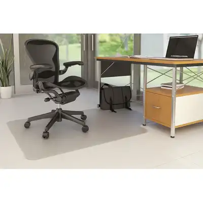 Mata pod krzesło Q-Connect na twarde podłogi kształt T 134,6x114,3cm