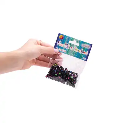 Koraliki plastikowe z literkami 7x4mm 25g