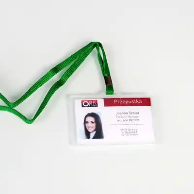 Identyfikator Opus O.badge holder z taśmą zieloną