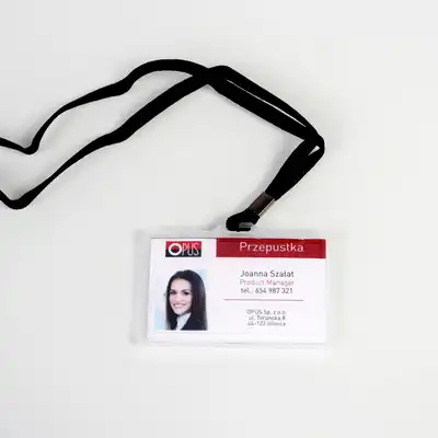 Identyfikator Opus O.badge holder z taśmą czarną