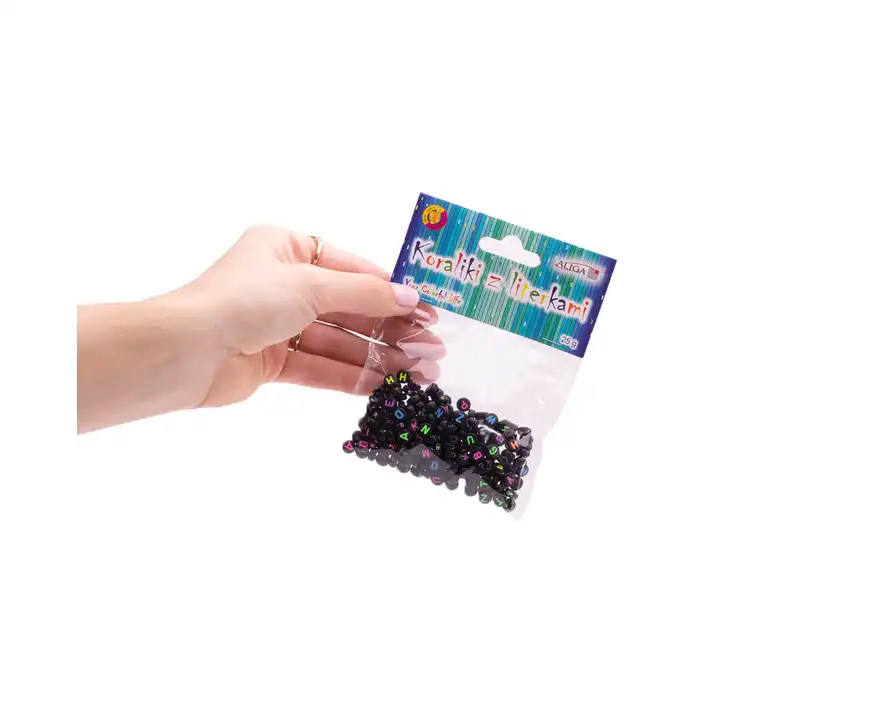 Koraliki plastikowe z literkami 7x4mm 25g