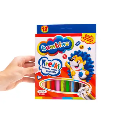 Kredki Bambino 12 kolorów w drewnie z temperówką