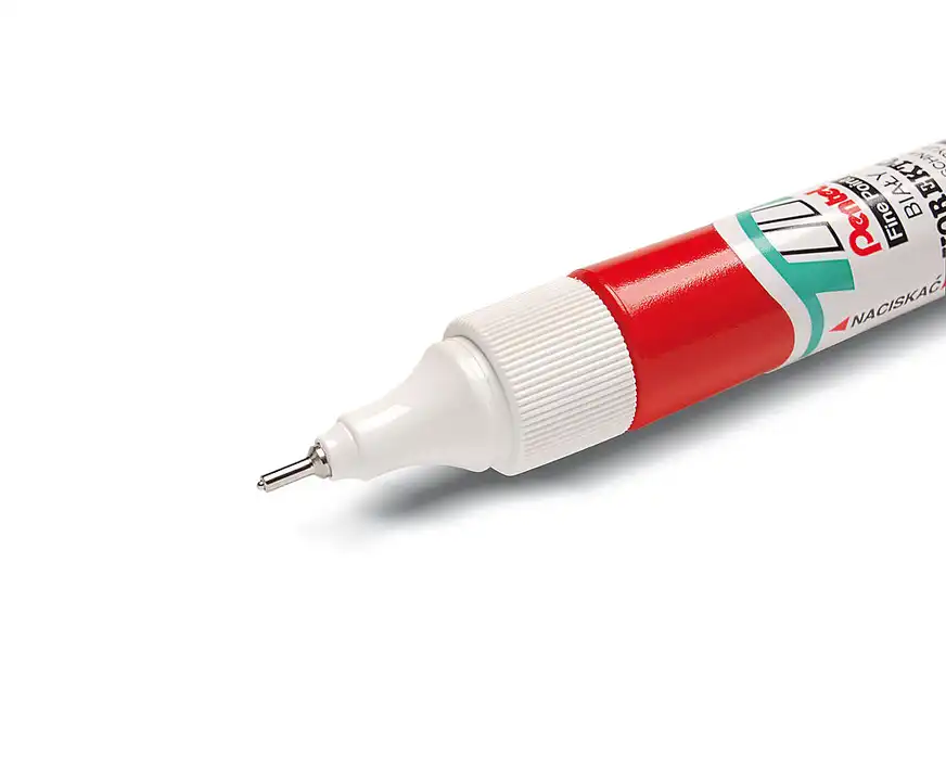 Korektor w pisaku Pentel ZL63 7ml