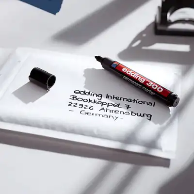 Marker permanentny Edding 300 końcówka okrągła czarny