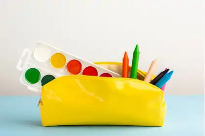 Wyposażenie piórnika. Co powinno znaleźć się w piórniku szkolnym i jak dobierać jego zawartość?